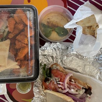 Cafe Rumi - Beef n lamb gyro. Chicken platter. Side hummus. - Mediterranean Near Me - Castro Valley, California