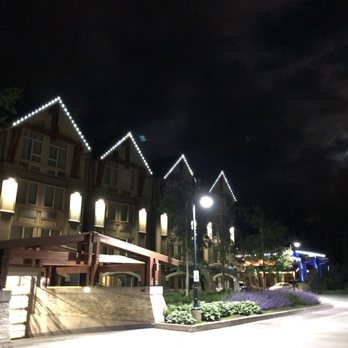 Aava Whistler Hotel - Hotels Near Me - Whistler, British Columbia
