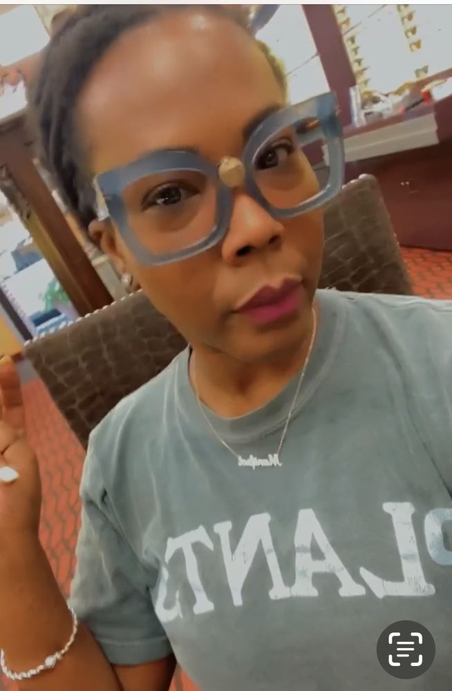 EYE & EYE OPTICS Updated September 2024 13 Photos & 31 Reviews