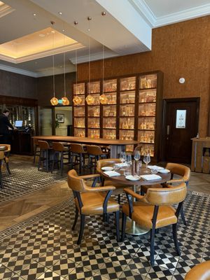 JW Marriott Grosvenor House London by null