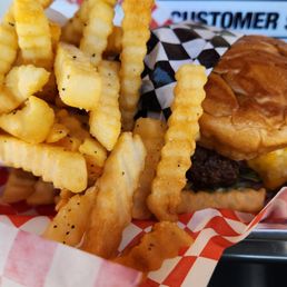 Gorgeous Grub Burger with Well Seasoned Crinkle Cut Fries Gorgeous Grub Burger with Well Seasoned Crinkle Cut Fries