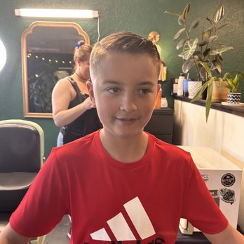 The Craft Society - Haircut by Michaela - Hair Salons Near Me - Lakeport, California The Craft Society - Haircut by Michaela - Hair Salons Near Me - Lakeport, California