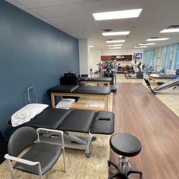 Vista Physical Therapy - Denton - Vista Physical Therapy - Denton - Updated Interior - Sports Medicine Near Me - Denton, Texas Vista Physical Therapy - Denton - Vista Physical Therapy - Denton - Updated Interior - Sports Medicine Near Me - Denton, Texas