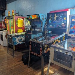 Tokens Arcade - Portion of the back arcade area where there's a ton more arcade games to choose from