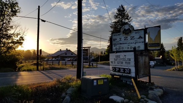 EAST 20 PIZZA - 77 Photos & 237 Reviews - Pizza - 720 Hwy 20 S