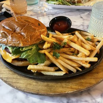 JusTini’s - Seafood Near Me - New Orleans, Louisiana