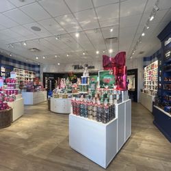Bath & Body Works - This the season's