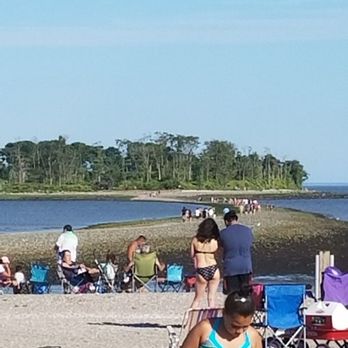 Silver Sands State Park - Low tide - Parks Near Me Silver Sands State Park - Low tide - Parks Near Me
