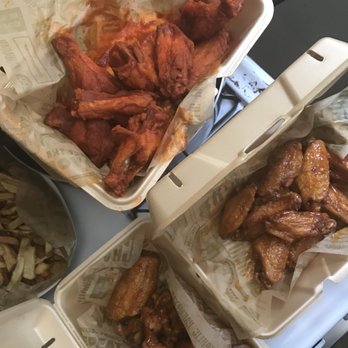 Wingstop - Chicken Wings Near Me - Los Angeles, California