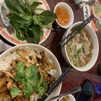 Thai Bao Vietnamese Restaurant - Thai bao noodle bowl is to die for. - Vietnamese Near Me - Denver, Colorado Thai Bao Vietnamese Restaurant - Thai bao noodle bowl is to die for. - Vietnamese Near Me - Denver, Colorado