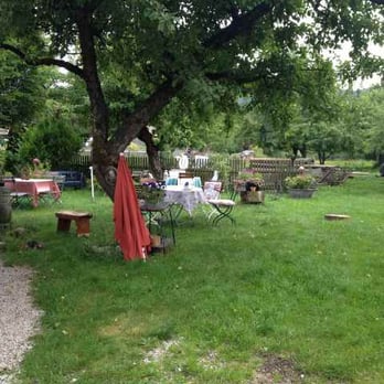 Regina's Back Heisl - im Garten Terrassencafe - Coffee & Tea Near Me - Greiling, BY