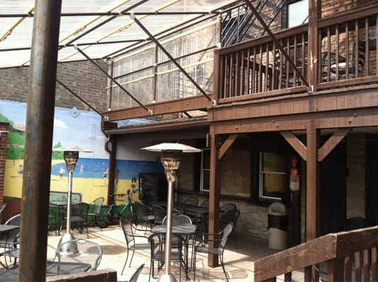 Arlin's Bar & Garden by null