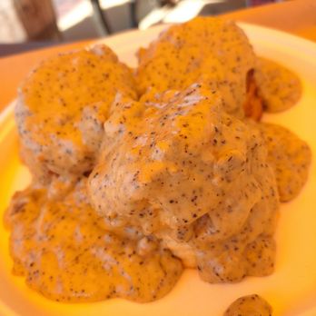Beach Avenue BBQ - Biscuits and gravy usually served on the weekends. - Barbeque Near Me - Brookfield, Illinois