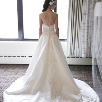 Reddington Bridal - Bridal Near Me - Park Ridge, Illinois
