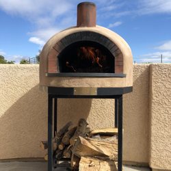 Beruli Vineyards and Vacation Rental - Enjoy cooking in the wood fired oven