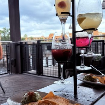 Three Bridges Bar & Grill - Bars Near Me - Orlando, Florida