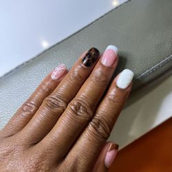 Top Nails II