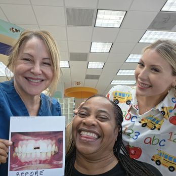 Freedman and Haas - Happy smile and client orthodontic problem fixed - Orthodontists Near Me - West Palm Beach, Florida Freedman and Haas - Happy smile and client orthodontic problem fixed - Orthodontists Near Me - West Palm Beach, Florida