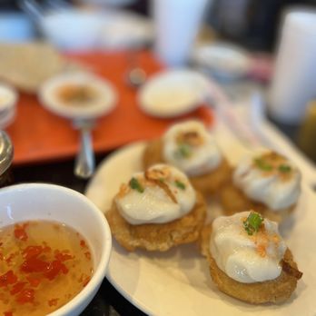 Ngự Bình Restaurant - Vietnamese Near Me - Westminster, California Ngự Bình Restaurant - Vietnamese Near Me - Westminster, California
