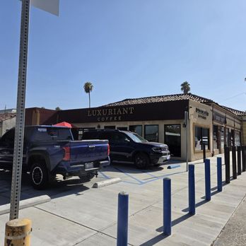 Luxuriant Coffee - Coffee & Tea Near Me - Riverside, California
