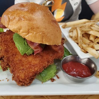 Eggspectation - Richmond - Chicken BLT...the portions are very nice!! - Breakfast & Brunch Near Me - Richmond, Virginia