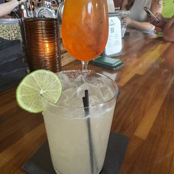 The Summit - Paloma and Aperol Spritz - Cocktail Bars Near Me - Pittsburgh, Pennsylvania