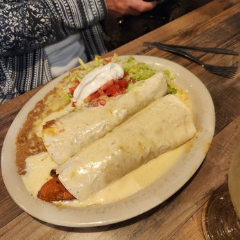 La Parrilla Mexican Grill - Mexican Near Me - Chesapeake, Virginia La Parrilla Mexican Grill - Mexican Near Me - Chesapeake, Virginia