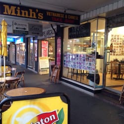 Minh's - Shop front and limited outdoor seating