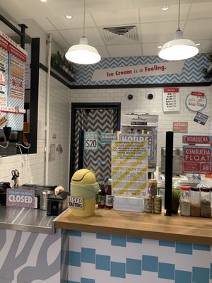Franklin's Table Food Hall by null