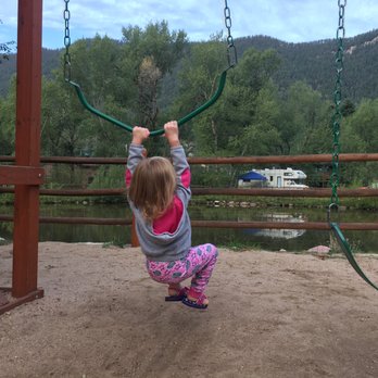 Lone Duck Campground - Pj playtime after owner's pancake breakfast! - Campgrounds Near Me - Cascade, Colorado Lone Duck Campground - Pj playtime after owner's pancake breakfast! - Campgrounds Near Me - Cascade, Colorado
