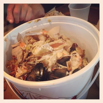 Cantler's Riverside - Bucket for discards... - Seafood Near Me - Annapolis, Maryland