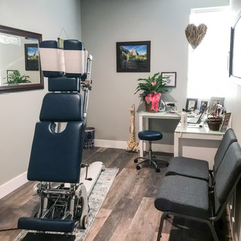 Healing Hands Chiropractic - Chiropractors Near Me - Beaumont, California Healing Hands Chiropractic - Chiropractors Near Me - Beaumont, California
