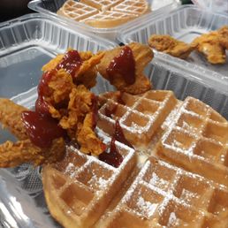 Jumbo sauce on the chicken