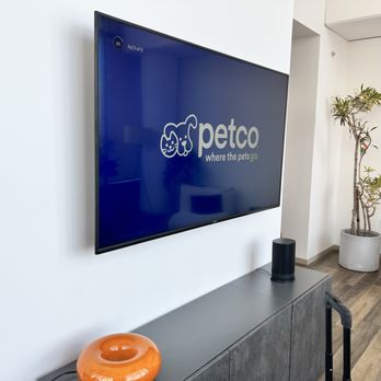 Paramount TV Mounting Service - Tv mounted with a full motion mount and wires hidden in the wall - TV Mounting Near Me Paramount TV Mounting Service - Tv mounted with a full motion mount and wires hidden in the wall - TV Mounting Near Me