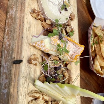 Chez Oskar - Charcuterie - French Near Me - Brooklyn, New York