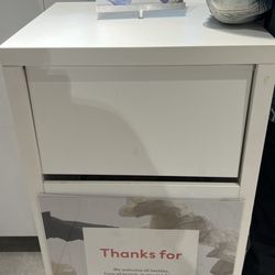 H&M - Drop off used garments and receive coupon for 15% off