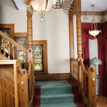 Mitchell-Jerdan Funeral Home - Funeral Services & Cemeteries Near Me - Mattoon, Illinois