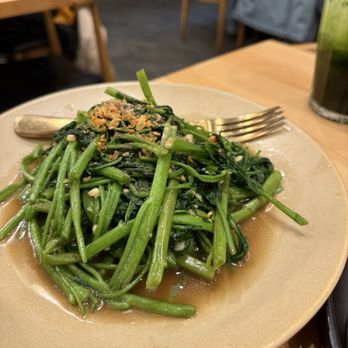 Manaao - Thai Near Me - Tustin, California