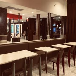 McDonald's - OPEN FEELING YET PRIVACY WALLS MAKE IT PERFECT