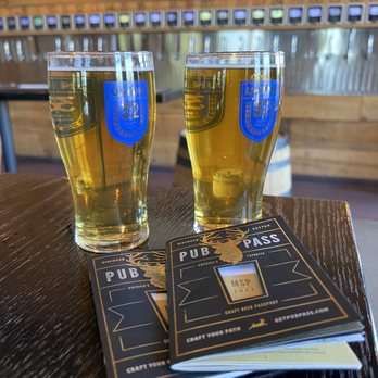 Union 32 Craft House - PP - Sports Bars Near Me - Eagan, Minnesota