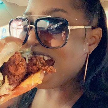 Baba's Hot Chicken - Yum - Chicken Shop Near Me - Riverside, California