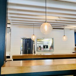 DOOBY’S - Updated August 2025 - 911 Photos & 755 Reviews - 802 N ...