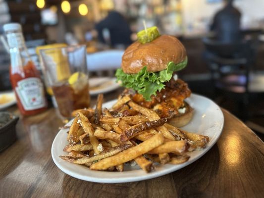 319 Broderick by null