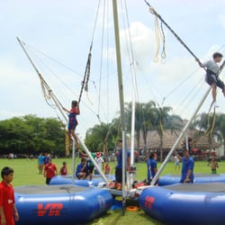 Fun City - 4 Station Bungee