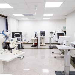 Tijuana Eye Center - Modern ophthalmic technology for accurate diagnoses and personalized patient care.