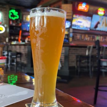 The Happy Viking - Farmers 530 from the tap - tall - Sports Bars Near Me - Yuba City, California
