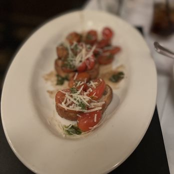 Maggiano's Little Italy - Balsamic Tomato Bruschetta - Italian Near Me - Richmond, Virginia Maggiano's Little Italy - Balsamic Tomato Bruschetta - Italian Near Me - Richmond, Virginia