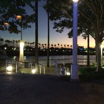 Pine Ave Pier - Local Flavor Near Me - Long Beach, California
