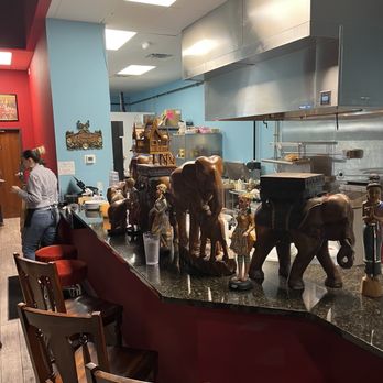 Rose’s Kitchen - Thai Near Me - Austin, Texas