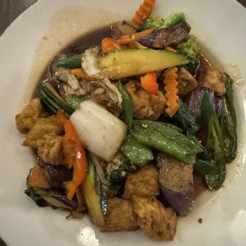 Donsak Thai Restaurant  - Pad Eggplant with Tofu and Vegetables - Thai Near Me - Washington, DC, District of Columbia